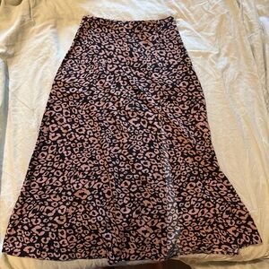 leopard skirt